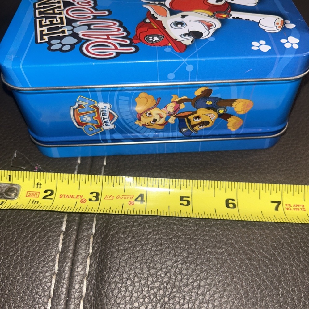 Team Paw Patrol Lunchbox Full Of Crayons. Different Colors And Brands. - Picture 5 of 5